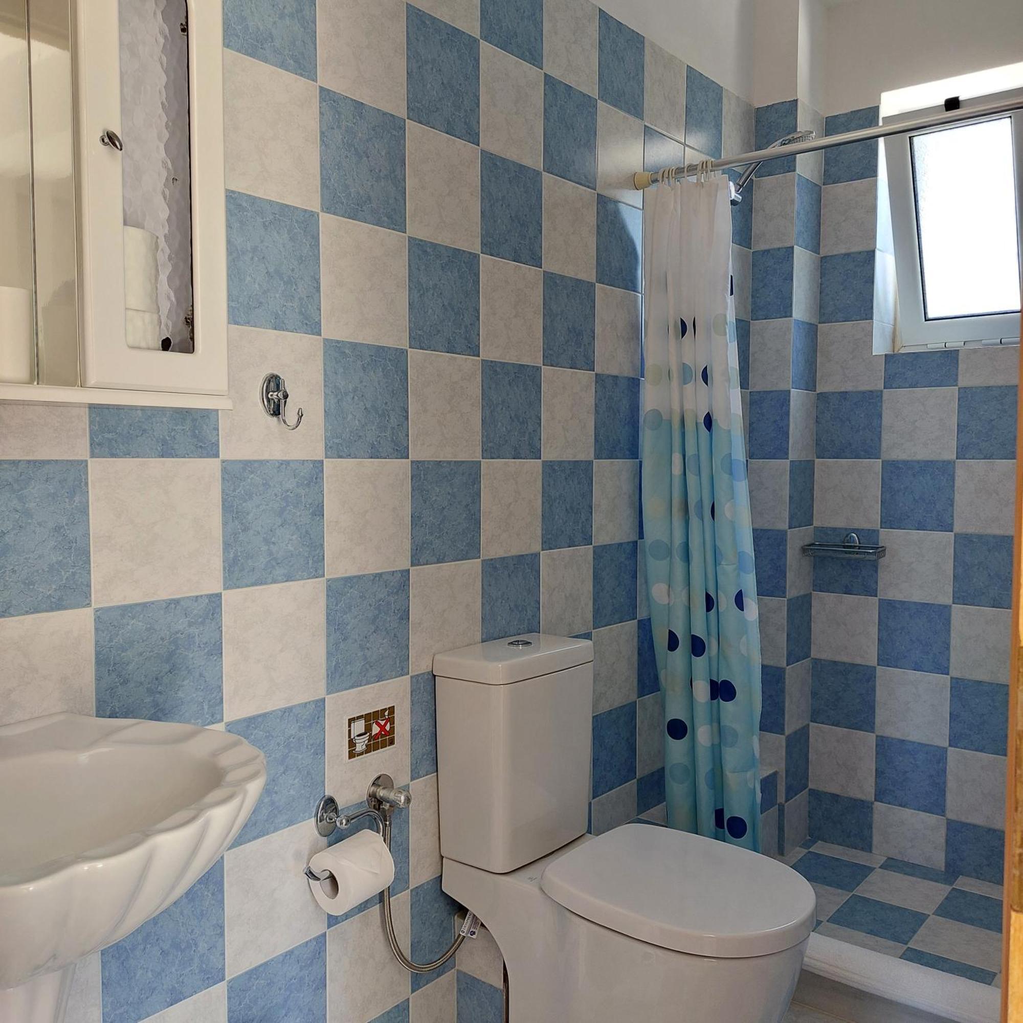 Elea Apartment *